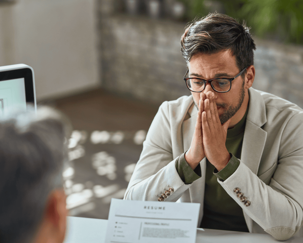 Cláusulas abusivas em contratos de compra e venda de imóveis: saiba como se proteger